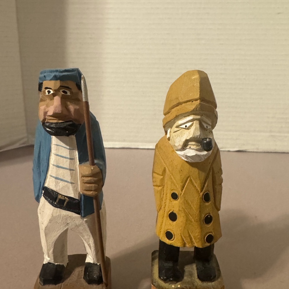Handcrafted Nautical Figurines Set - Blue and Yellow